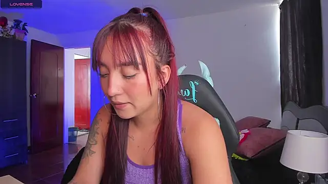 Snapshot of _Tammyy chatting on January 28, 2025, 4:52 pm  Tammyy online show from January 28, 2025, 4:52 pm