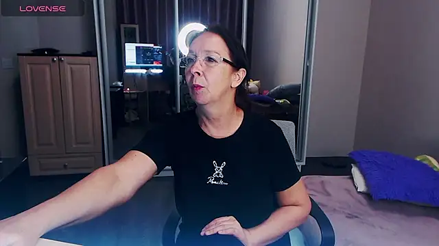 Celine Faer1 online show from May 11, 2026, 2:56 pm