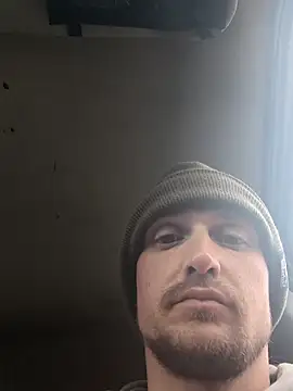 Midwestalpha online show from November 19, 2025, 4:51 pm