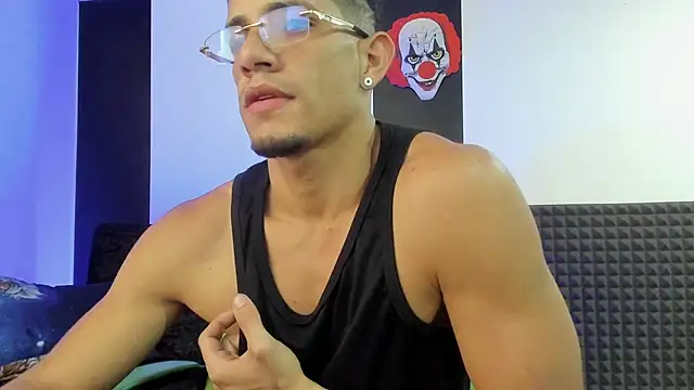 jhonnysnow17 online show from January 23, 2025, 5:56 am