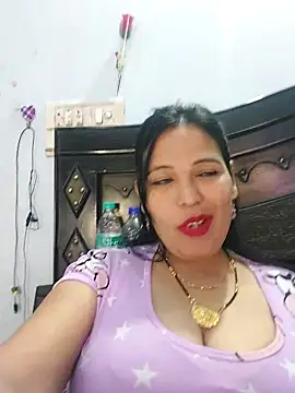 Poojabhabi101 online show from February 19, 2025, 5:27 am