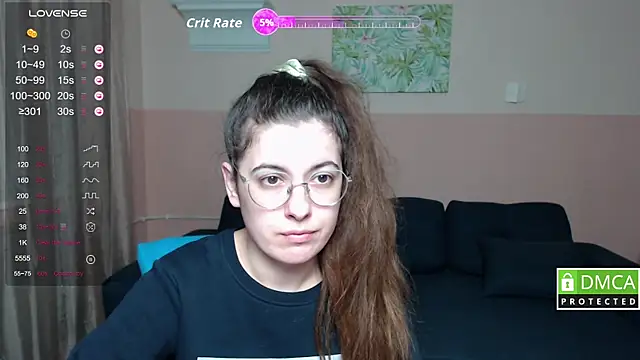 Aminabeatris online show from December 19, 2025, 12:23 pm