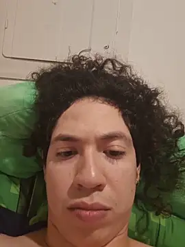 Snapshot of LiverandBrat77 chatting on September 25, 2025, 12:25 am LiverandBrat77 online show from September 25, 2025, 12:25 am