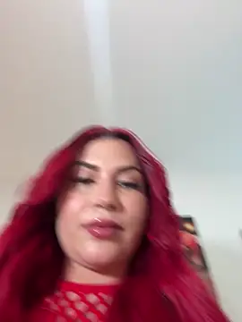 zafiro mo0n online show from September 22, 2025, 10:34 pm