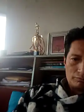 Snapshot of manuel1976 chatting on February 20, 2026, 11:43 am manuel1976 online show from February 20, 2026, 11:43 am