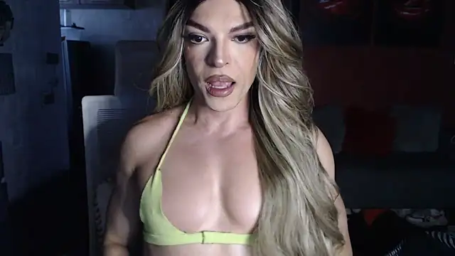 Snapshot of allifit01 chatting on April 11, 2026, 11:47 am allifit01 online show from April 11, 2026, 11:47 am