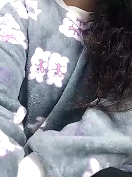 Snapshot of Doll_Nepali chatting on December 24, 2024, 9:22 pm Doll Nepali online show from December 24, 2024, 9:22 pm