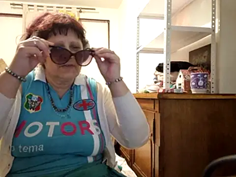Snapshot of Samantha_Squirt@xh chatting on May 16, 2026, 9:57 pm Samantha Squirtxh online show from May 16, 2026, 9:57 pm