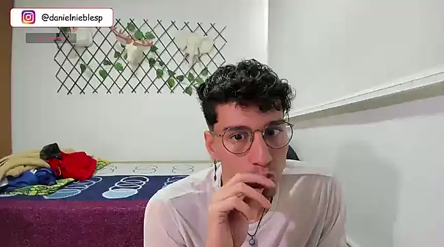 Jackson Careyy online show from February 26, 2025, 6:21 pm