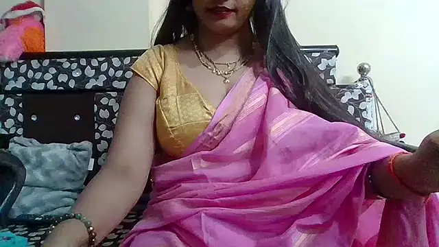 NautyBabe online show from November 28, 2025, 7:05 pm