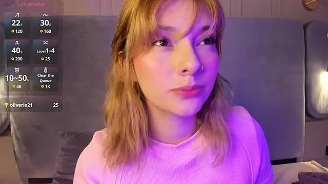 Snapshot of Ania_jones chatting on March 12, 2025, 8:20 pm Ania jones online show from March 12, 2025, 8:20 pm