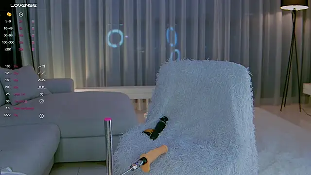 Snapshot of Nicole_Greene_ chatting on December 6, 2024, 10:19 pm Nicole Greene online show from December 6, 2024, 10:19 pm