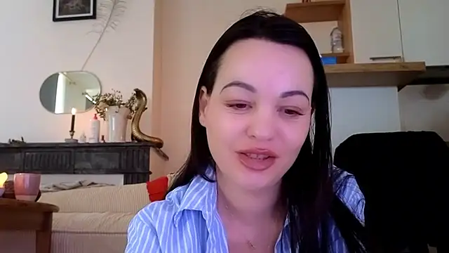 Snapshot of Lilie_romeo chatting on February 27, 2025, 11:31 am Lilie romeo online show from February 27, 2025, 11:31 am