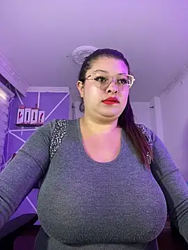 MiiaaJoness online show from January 23, 2025, 3:01 pm