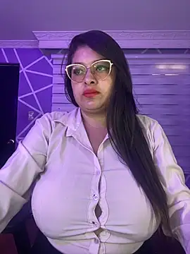 MiiaaJoness online show from October 16, 2025, 2:40 pm