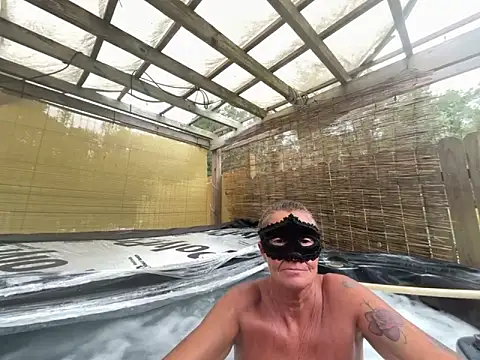 prainxxx22 online show from October 7, 2025, 6:16 pm