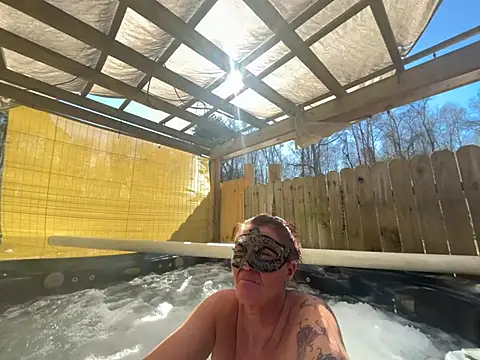 prainxxx22 online show from February 16, 2026, 7:32 pm