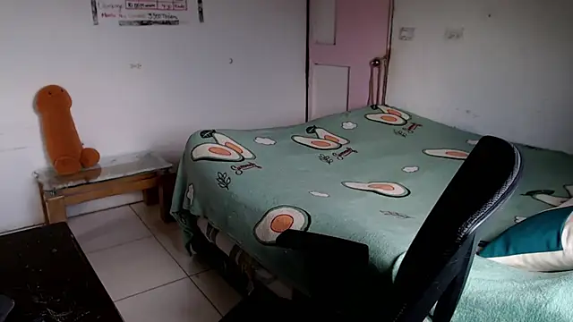 girl milk2 online show from March 30, 2026, 2:51 pm