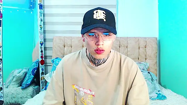  justinmoon2 online show from March 4, 2026, 5:02 am