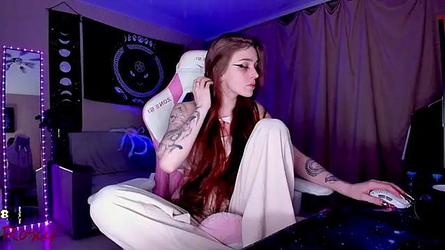 wet dream  online show from January 19, 2025, 7:15 pm