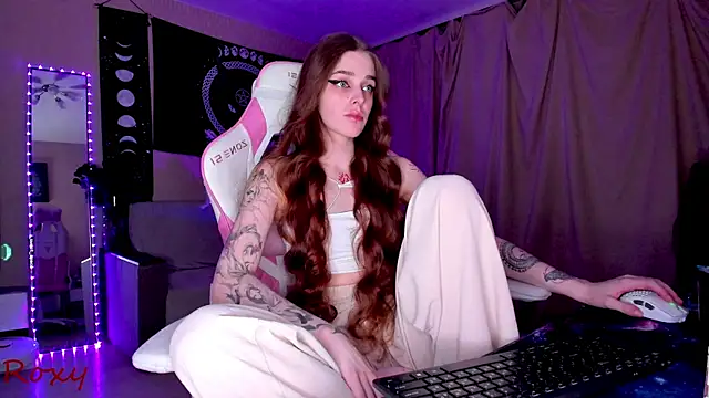 wet dream  online show from March 11, 2025, 3:37 am