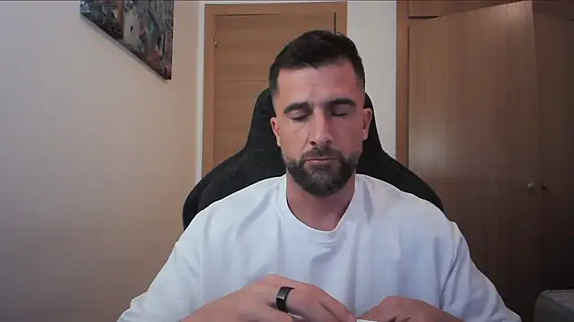 alex877x online show from September 27, 2025, 6:35 pm