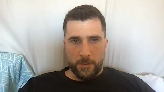 alex877x online show from April 4, 2026, 2:03 pm