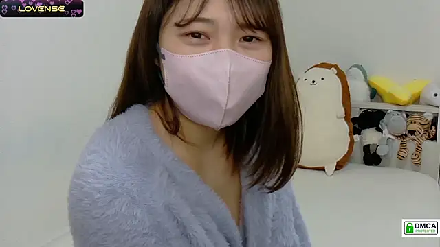 SUZU  online show from March 5, 2025, 11:49 pm