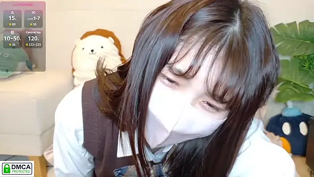 SUZU  online show from March 6, 2026, 12:45 pm