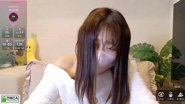 SUZU  online show from March 26, 2026, 3:06 pm