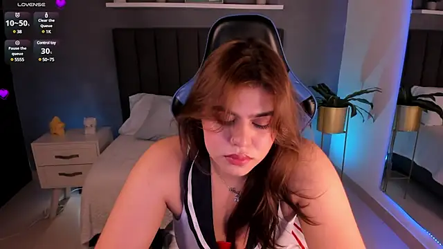 Snapshot of veronica185 chatting on January 24, 2025, 2:49 am veronica185 online show from January 24, 2025, 2:49 am