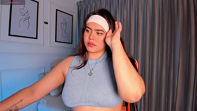 veronica185 online show from November 15, 2025, 3:15 am