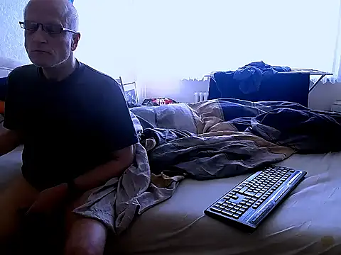 Snapshot of HornyRalfi55 chatting on February 15, 2025, 10:22 am HornyRalfi55 online show from February 15, 2025, 10:22 am