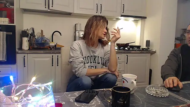 Snapshot of Tasty_Shape chatting on December 13, 2024, 7:04 am Tasty Shape online show from December 13, 2024, 7:04 am