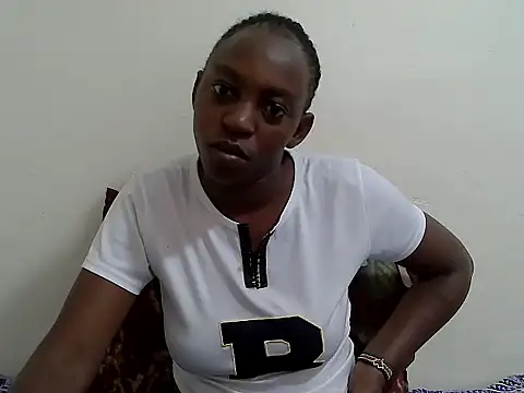Snapshot of lizbela1 chatting on May 1, 2026, 9:03 am lizbela1 online show from May 1, 2026, 9:03 am