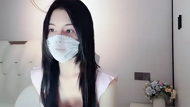 Snapshot of lvy-w chatting on December 30, 2024, 12:52 pm lvy-w online show from December 30, 2024, 12:52 pm