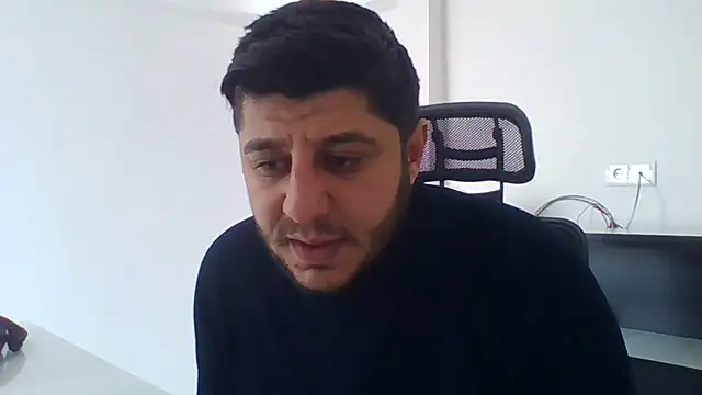 Snapshot of erkekkkadam chatting on January 15, 2025, 6:54 am erkekkkadam online show from January 15, 2025, 6:54 am