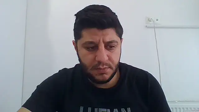 Snapshot of erkekkkadam chatting on January 25, 2025, 5:51 am erkekkkadam online show from January 25, 2025, 5:51 am