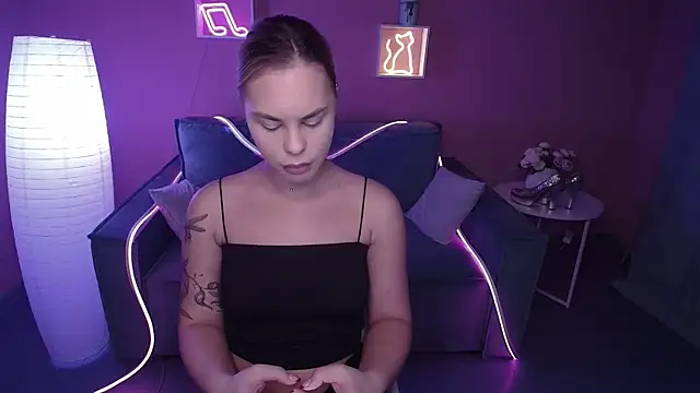 RikaRaily online show from December 14, 2024, 5:40 am