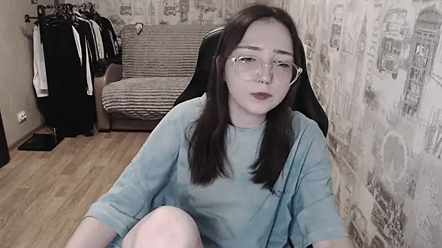 Snapshot of AmeliaKamishiro chatting on March 4, 2025, 7:32 pm AmeliaKamishiro online show from March 4, 2025, 7:32 pm