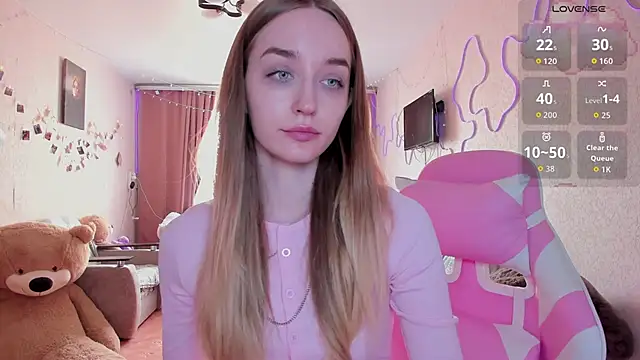MoonDust online show from March 28, 2026, 11:54 am
