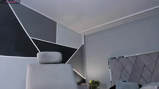 Snapshot of Markbrown chatting on December 8, 2024, 1:47 pm Markbrown online show from December 8, 2024, 1:47 pm