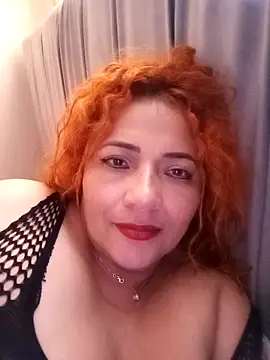 Snapshot of MariaJoseBarraza chatting on October 9, 2025, 9:13 pm MariaJoseBarraza online show from October 9, 2025, 9:13 pm
