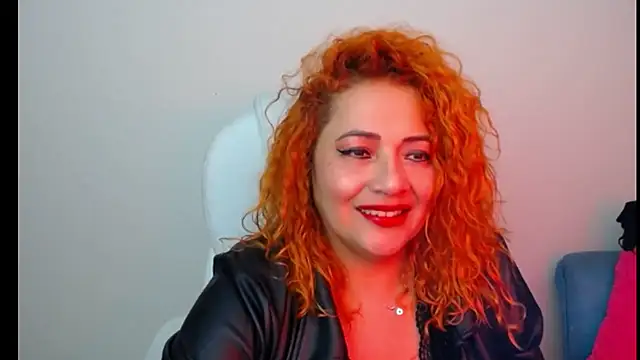 Snapshot of MariaJoseBarraza chatting on October 10, 2025, 10:53 pm MariaJoseBarraza online show from October 10, 2025, 10:53 pm