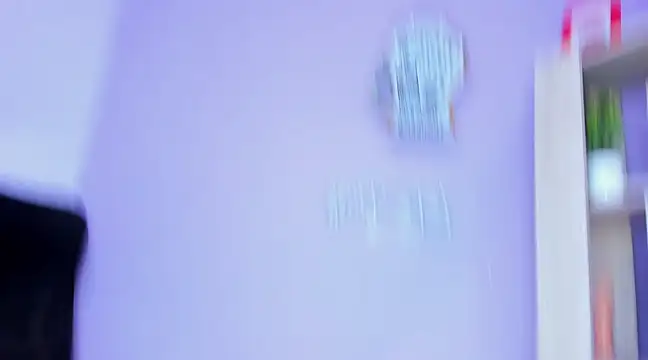 Snapshot of HornySlut69_ chatting on December 19, 2024, 6:12 am HornySlut69 online show from December 19, 2024, 6:12 am