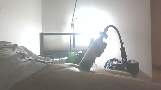 Snapshot of RoosterWabbit chatting on September 27, 2025, 11:54 pm RoosterWabbit online show from September 27, 2025, 11:54 pm