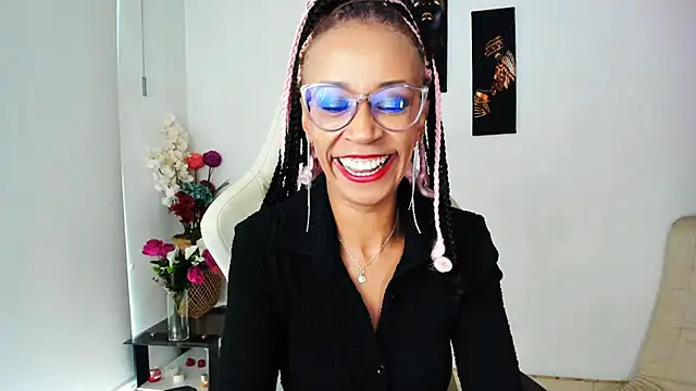 Snapshot of ScarlettMalbec chatting on February 8, 2025, 9:04 pm ScarlettMalbec online show from February 8, 2025, 9:04 pm