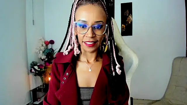 Snapshot of ScarlettMalbec chatting on February 25, 2025, 11:44 pm ScarlettMalbec online show from February 25, 2025, 11:44 pm