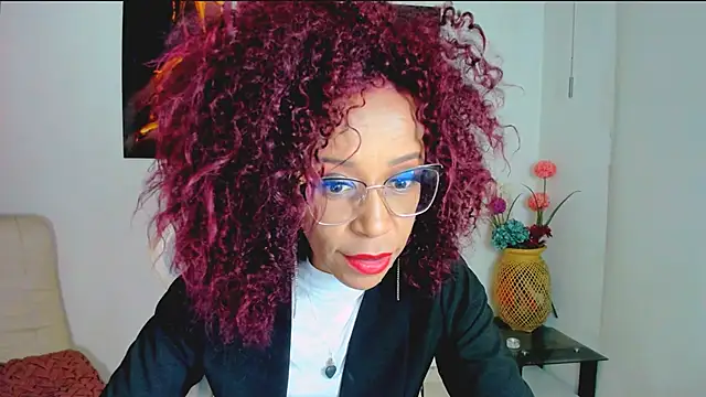 Snapshot of ScarlettMalbec chatting on October 10, 2025, 10:53 pm ScarlettMalbec online show from October 10, 2025, 10:53 pm