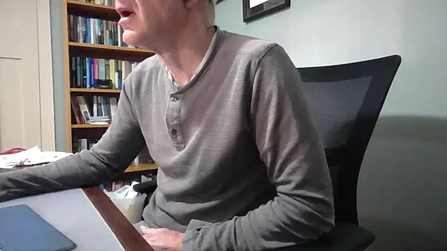 jiggy77777 online show from March 4, 2026, 9:32 pm